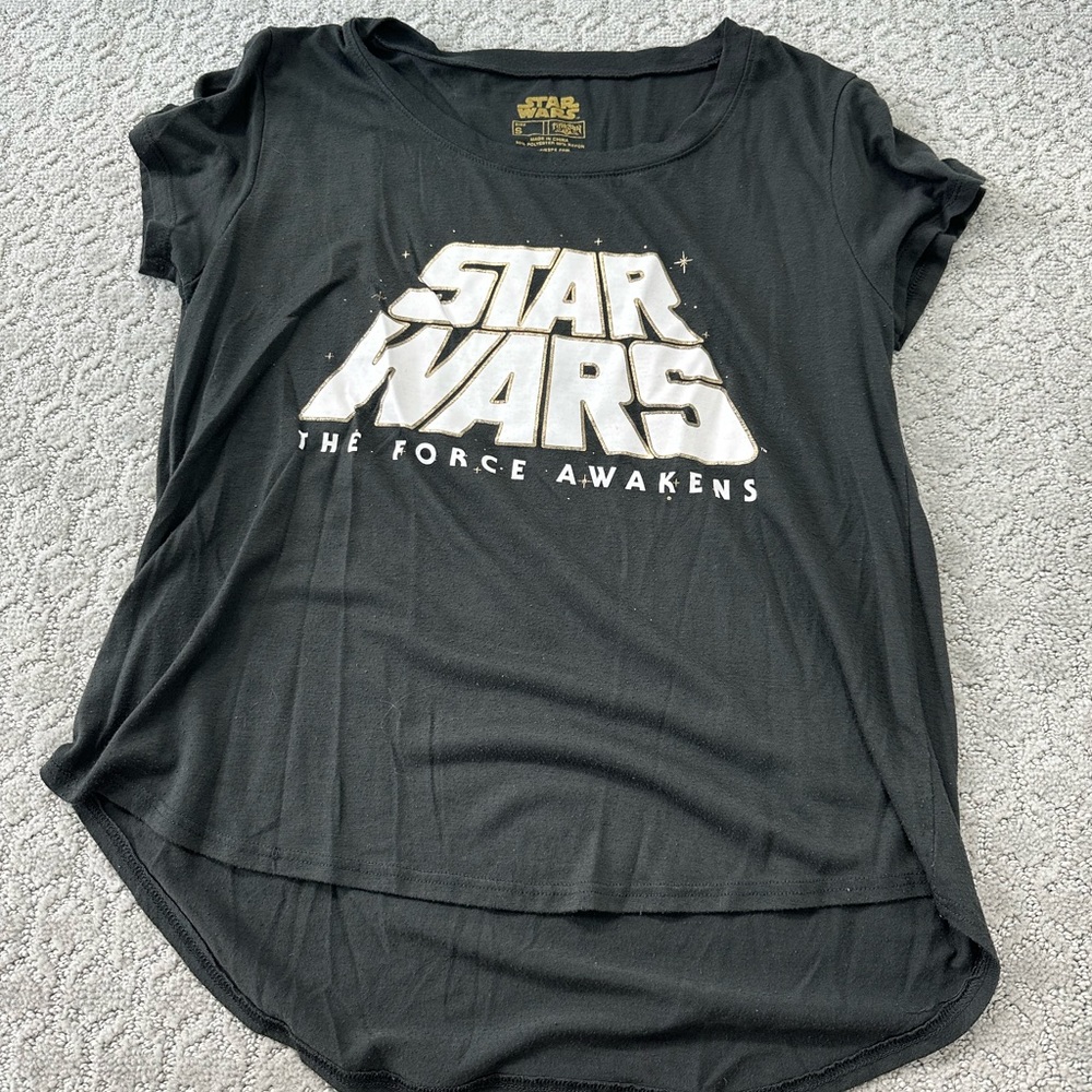 Star Wars women’s top